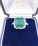 Bague - 18 carats Or blanc Émeraude - Diamant, Handtassen en Accessoires, Nieuw
