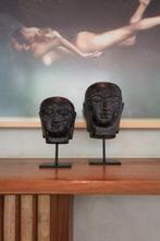 Beeld, NO RESERVE PRICE - Javanese Budha Head on a custom