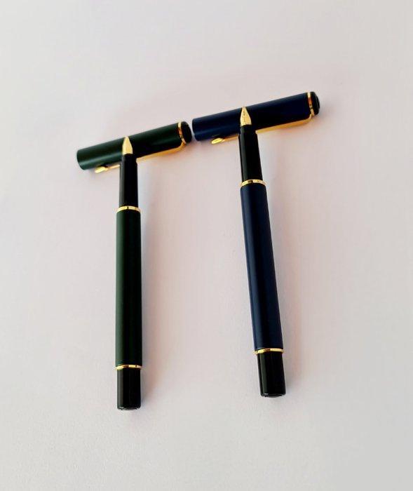 Parker - 2 Parker Rialto (Model 88) Fountain Pen – Gold Trim, Collections, Stylos