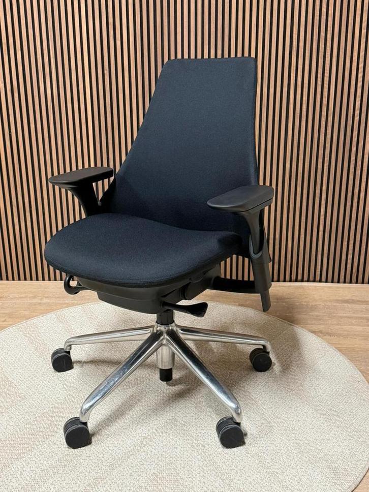 50x Herman Miller Sayl Bureaustoel Gestoffeerd, Huis en Inrichting, Bureaustoelen, Bureaustoel, Zo goed als nieuw, Verzenden