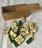 Bordspel - Dominospel met 28 dominoblokjes in groen en ecru