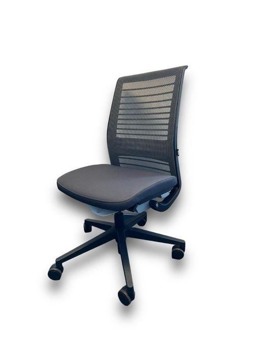 Steelcase Think V2, Nieuwste Model, Huis en Inrichting, Bureaustoelen, Bureaustoel, Zwart, Zo goed als nieuw, Ergonomisch, Verzenden