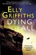 A Dying Fall 9780857388896, Elly Griffiths, Verzenden