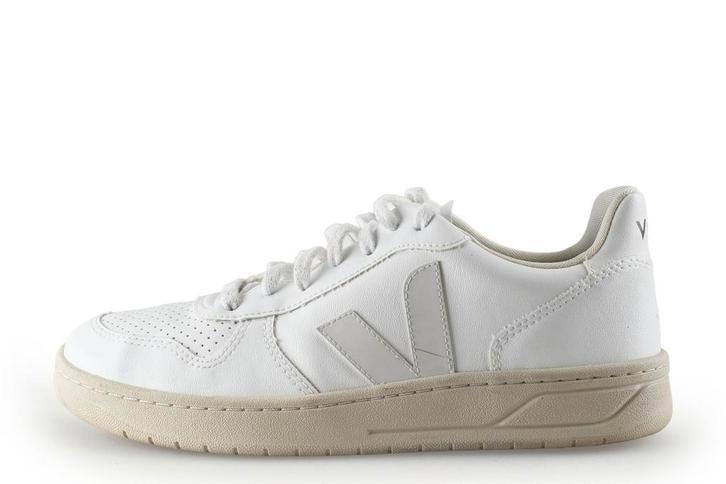 Veja Sneakers in maat 42 Wit, Kleding | Heren, Schoenen, Wit, Zo goed als nieuw, Sneakers, Verzenden