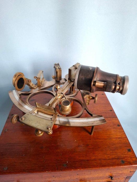Sextant - Messing, Glas, Hout - F.J. Kloos, Antiek en Kunst, Curiosa en Brocante