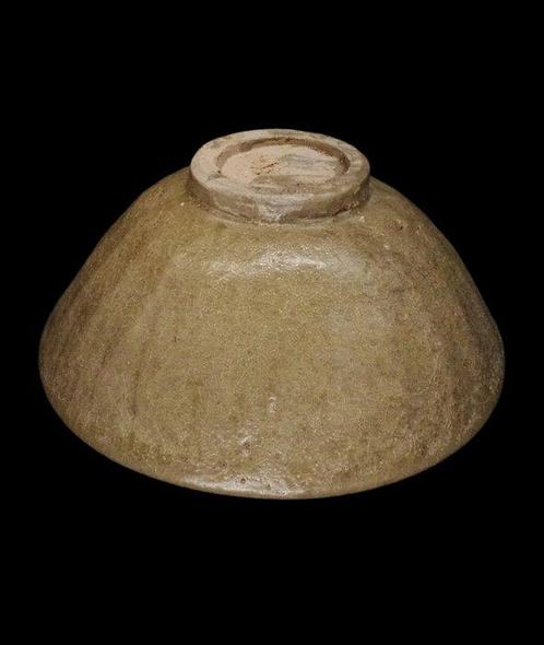 Chinois ancien Bol en porcelaine à glaçure céladon -, Verzamelen, Mineralen en Fossielen