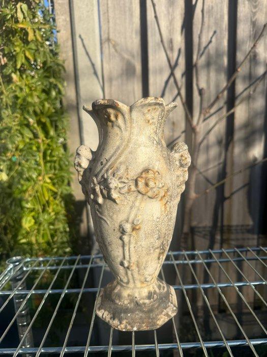 Vaas (4) - IJzer - 4 Franse kerkhof vazen, Antiek en Kunst, Kunst | Designobjecten