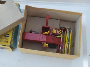 Corgi Major Toys - Machine agricole miniature - First