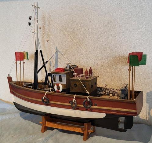 Navire miniature - Modelboot kotter vissersboot visserschip, Hobby en Vrije tijd, Modelauto's | 1:5 tot 1:12