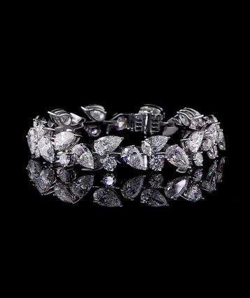 Armband - 14 karaat Witgoud - 28.88ct. tw. Diamant beschikbaar voor biedingen