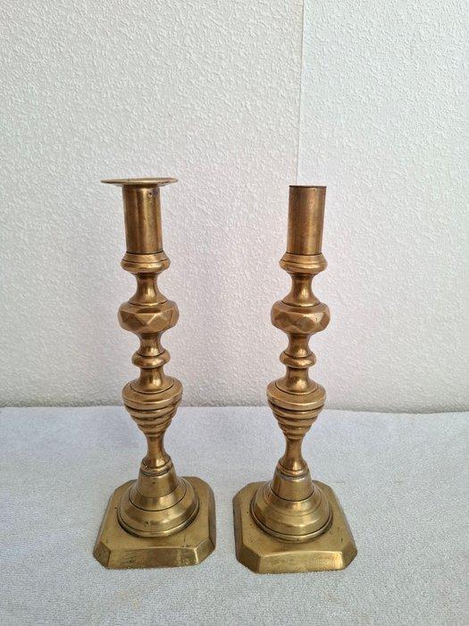 Kandelaar (2) - Messing - Push-up, Antiek en Kunst, Curiosa en Brocante