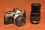 Olympus OM-1 + Zuiko 1,8/50mm + 3,5/135mm + acc. | Appareil, Audio, Tv en Foto, Fotocamera's Analoog, Nieuw
