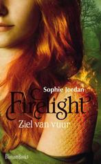 Firelight: ziel van vuur 9789020679144, Gelezen, Sophie Jordan, Verzenden
