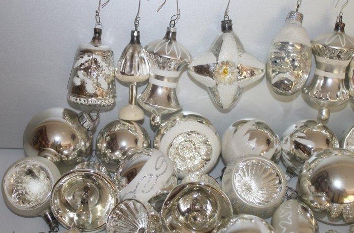 Kerstballen (40) - oude zilveren kerstballen - Glas, Diversen, Kerst