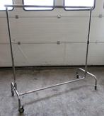 Kledingrek, Display, B144 tot 220 x D55 x H156cm, Zakelijke goederen, Kantoor en Winkelinrichting | Magazijn, Stelling en Opslag