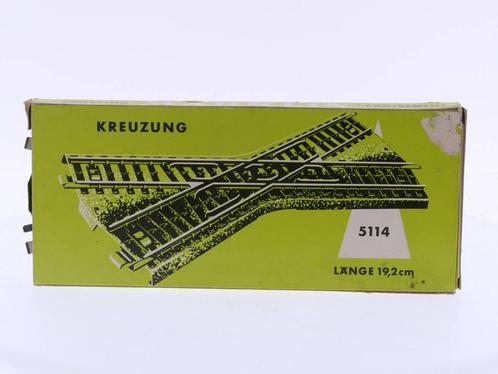 Schaal H0 Märklin 5114 Kruispunt M-rails 19,20 cm lang, 3.., Hobby & Loisirs créatifs, Trains miniatures | HO, Rails, Enlèvement ou Envoi