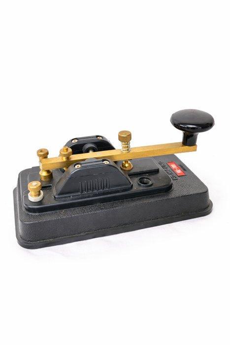 Manipulateur Morse Hi-Mound HK-709 , Clé télégraphique code, Antiquités & Art, Curiosités & Brocante