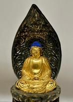 Statue of Buddha on Lotus Throne - Statue Mélange de bois et