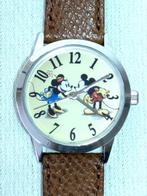 Disney - Vintage Mickey Minnie Mouse Arm-in-Arm Watch,, Nieuw
