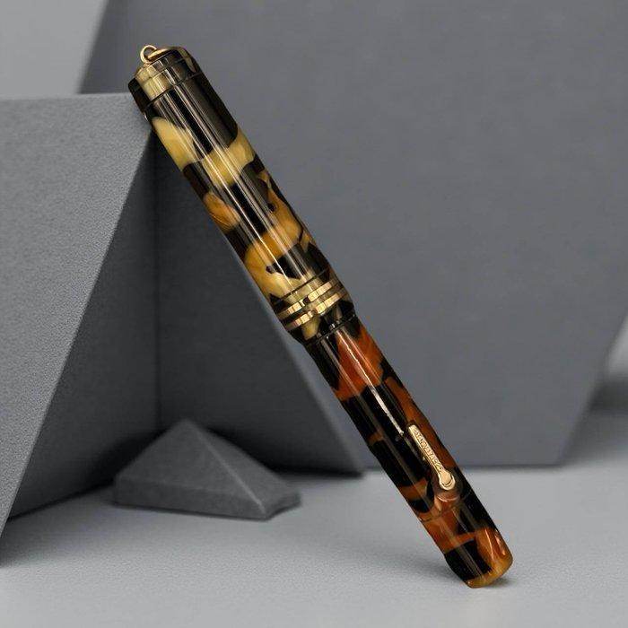 Conklin - Conklin Endura Ring-Top Fountain Pen - Zonder, Collections, Stylos