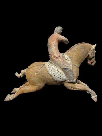 Chinois ancien, empire unifié des Tang Terre cuite Joueur de