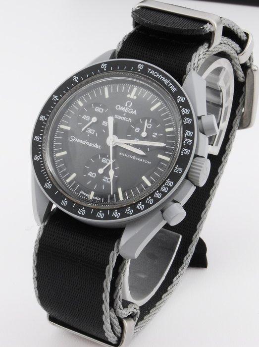 Omega x Swatch - Speedmaster MoonSwatch Mission to the Moon, Handtassen en Accessoires, Horloges | Heren