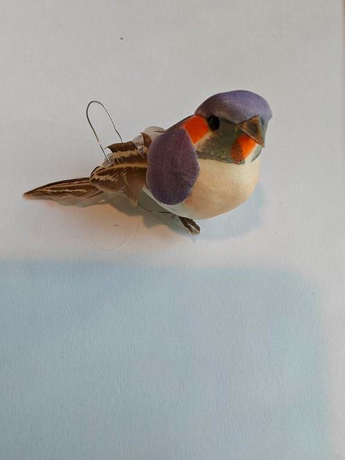 Vogeltjes Paarstinten op draad / st mooie vogeltjes op draad, Hobby en Vrije tijd, Knutselen, Nieuw