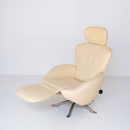 Cassina - Toshiyuki Kita - Chaise longue - K10 Dodo - Acier,, Antiek en Kunst, Antiek | Meubels | Stoelen en Sofa's