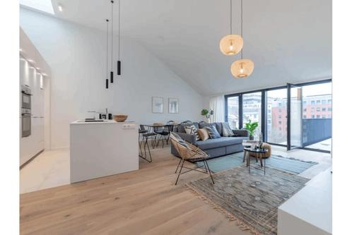 Appartement en Place du Luxembourg, Ixelles, Immo, Appartementen en Studio's te huur