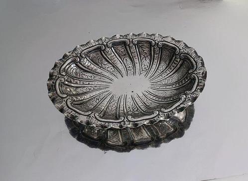 Hand Embossed 110 Years Old - Tafelmiddenstuk - .800 zilver, Antiek en Kunst, Antiek | Zilver en Goud