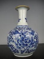 Vaas - Porselein, Zilver - China - Kangxi (1662-1722)