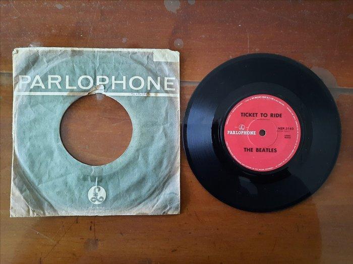 Beatles - 4 x Beatles singles From New Zealand - 45 RPM 7, CD & DVD, Vinyles Singles