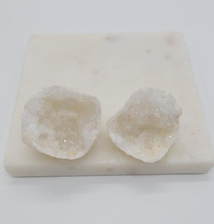 Bergkristal Geode uit Marokko (5-6cm), Handtassen en Accessoires, Edelstenen, Ophalen of Verzenden