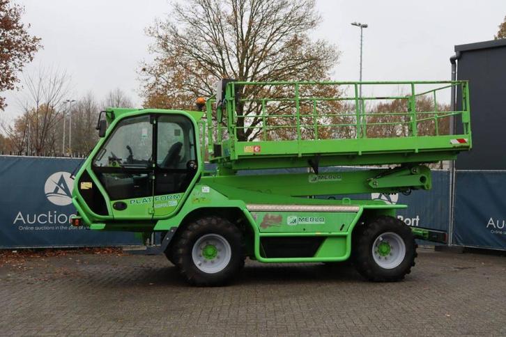 Veiling: Autohoogwerker Merlo MPR 15 Diesel 1000kg 15.60m 20, Articles professionnels, Machines & Construction | Ascenseurs, Échafaudages & Échelles