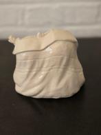 Goebel - Charlot Byj - Statuette, Bedelende kindjes - 13 cm, Antiek en Kunst
