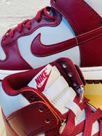Nike - Dunk Dark Beetroot P41 - Sneakers - Taille : EU 41 -