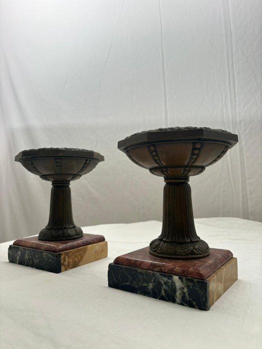 Standaard - Art Deco Brons en Marmeren Standaards met, Antiek en Kunst, Kunst | Designobjecten