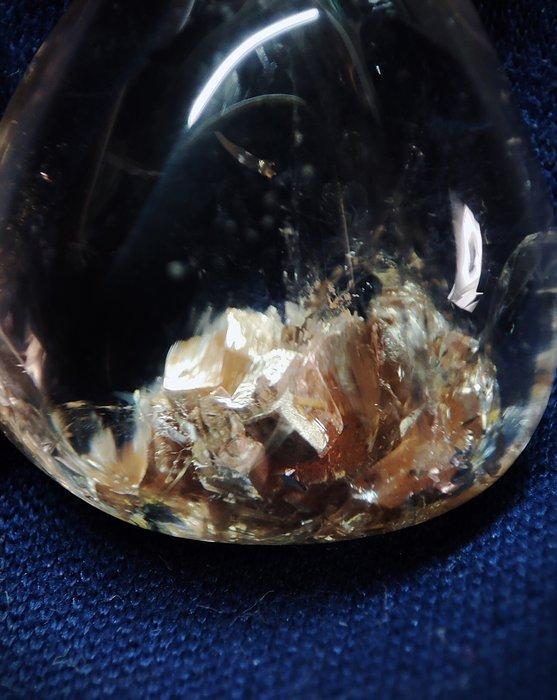 Zeer mooie zeldzame Phantom Stone in Stone Manifestation, Verzamelen, Mineralen en Fossielen