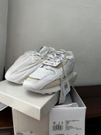 Reebok - Sneakers - Maat: Shoes / EU 43