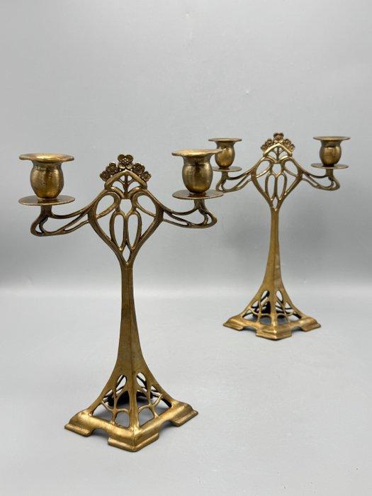 Twee art nouveau stijl kandelaren - Kandelaar (2) - Messing, Antiek en Kunst, Curiosa en Brocante