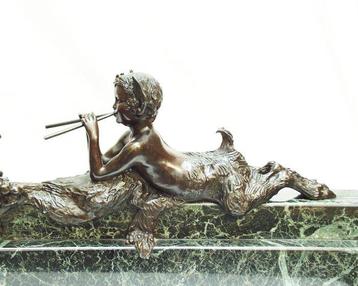 Süsse Fres. Paris - Ary Bitter - Statue, Sater met hertje -