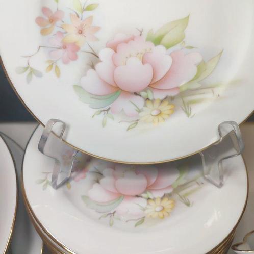 Manufacture « JB De Saint Éloi » - Service de table (16) -, Antiek en Kunst, Antiek | Meubels | Tafels