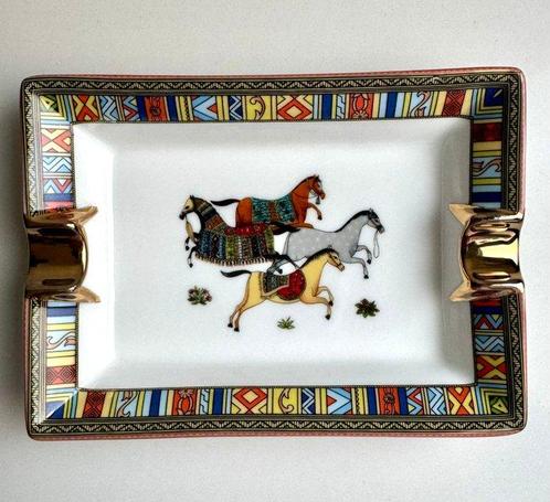 Cheval D’ Orient Hermes ashtray - Asbak - Porselein, Verzamelen, Rookartikelen, Aanstekers en Luciferdoosjes