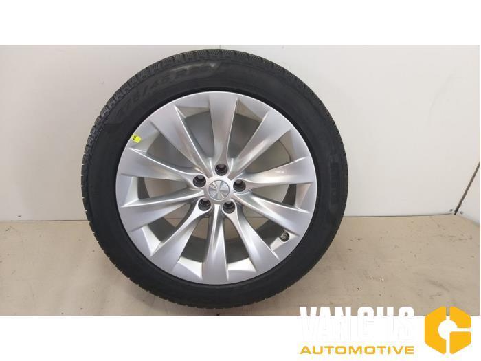 Velg Tesla Model X O122841, Auto-onderdelen, Ophanging en Onderstel