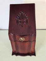 Tafelservies - Mahonie - Bestekdoos