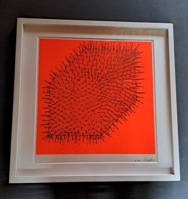 Günther Uecker (1930) - Großer Kubus auf rotem Untergrund, Antiek en Kunst, Antiek | Overige Antiek