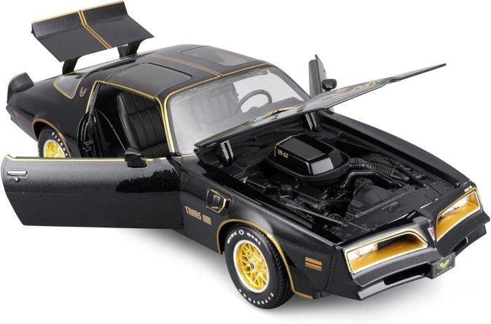 Maisto 1:18 - Model sportwagen - Pontiac Firebird Trans Am, Hobby en Vrije tijd, Modelauto's | 1:5 tot 1:12