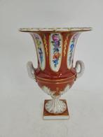 Vase -  Amphore royale en porcelaine de Dresde, peinte à la, Antiek en Kunst