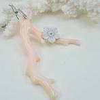 Koraal - Zilver - Ketting met hanger - tak koraal roze, Antiek en Kunst