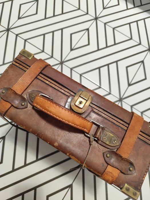 Opbergkoffer - Leder, Messing, Hout - Leren koffer, Antiek en Kunst, Curiosa en Brocante
